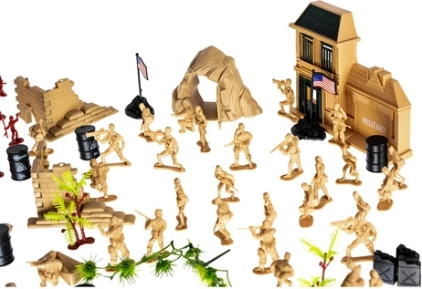 Figurines et accessoires en plastique résistant