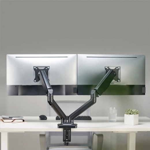 Due monitor per la massima produttività
