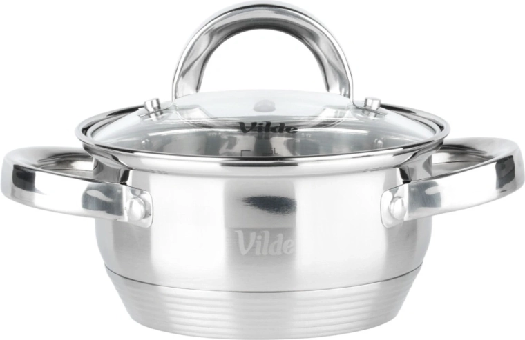 Glass lid with steam vent