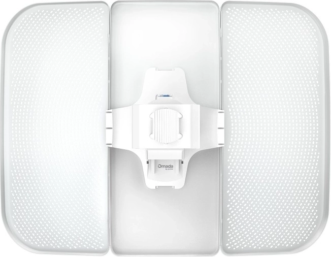 Dlouhý dosah až 15 km s vysokým ziskem 23 dBi