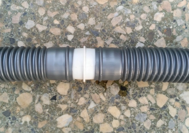 Tubo flessibile con possibilità di estensione