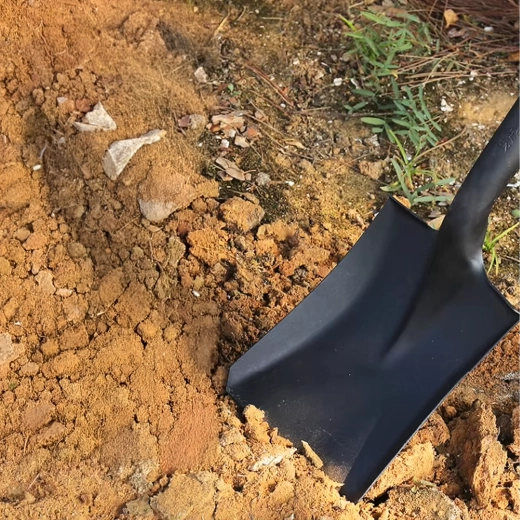 Durable blade for digging and scooping