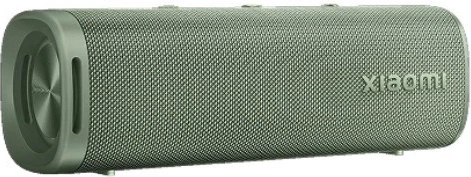 Powerful 30 W sound with deep bass