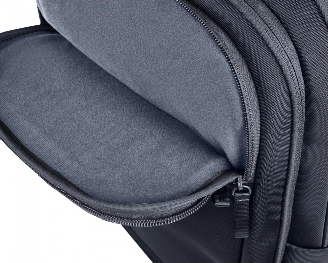 Smart organization and padded storage