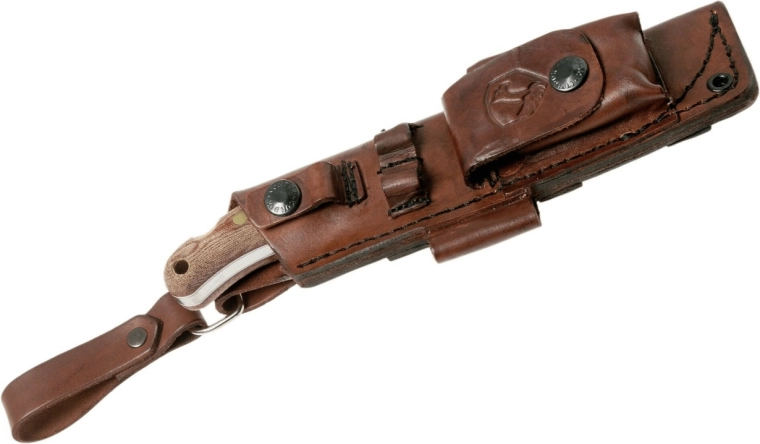 Leather sheath with pockets and quick access