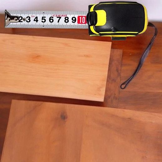 Præcise målinger takket være det brede stålbånd