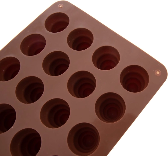 Démoulage facile grâce au silicone