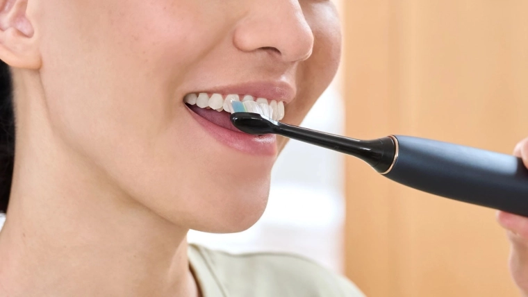 Sonicare-kompatibilitet og BrushSync-påmindelse