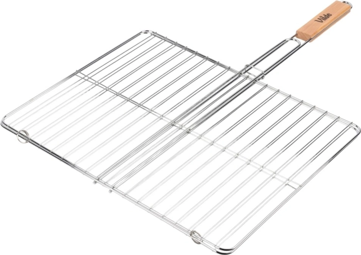 Large 46 × 37 cm surface for multiple portions at once