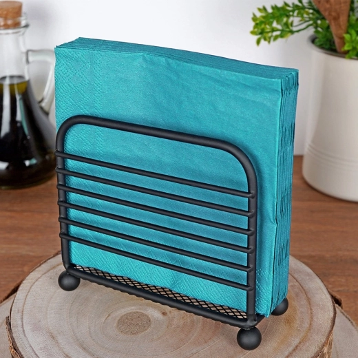 Robusta struttura in metallo in nero opaco