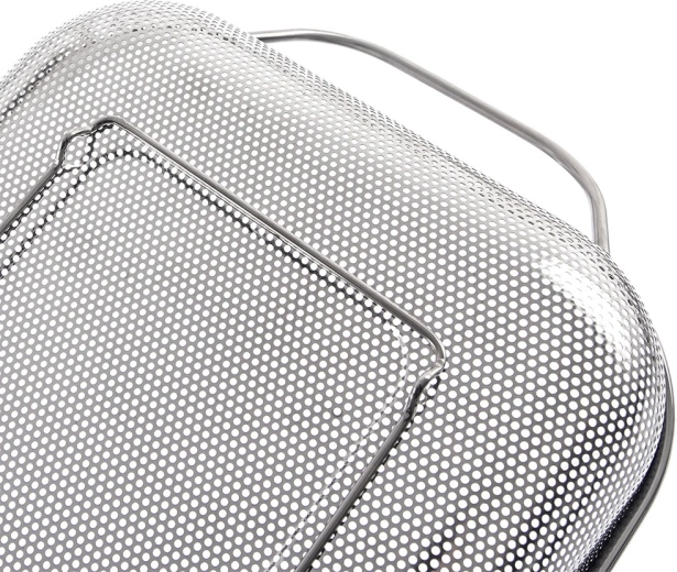 Fine perforation for fast drainage