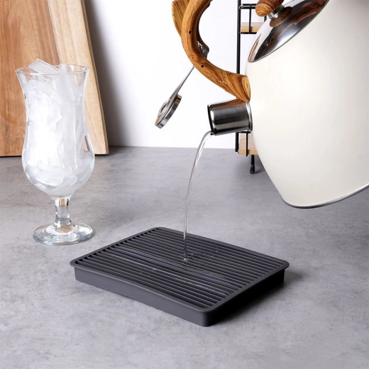 Univerzalna uporaba doma in v baru