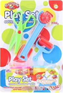 Modeling set for kids with tracing wheel, scissors and rolling pin