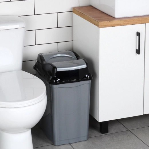 Large 28 l capacity in compact dimensions