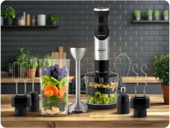 Rich 6-in-1 set: blending, chopping, whisking, and kneading