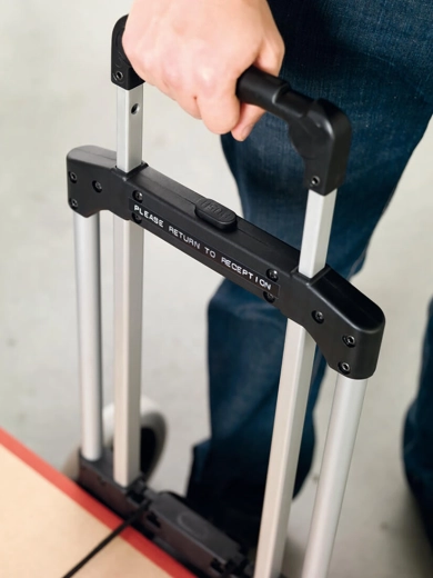 Ergonomický úchop pro pohodlné štítkování