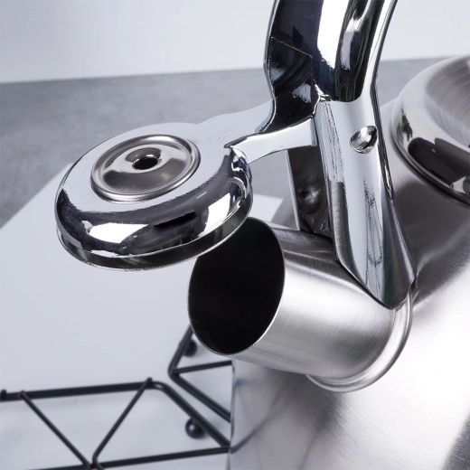 Fischietto automatico e versata precisa