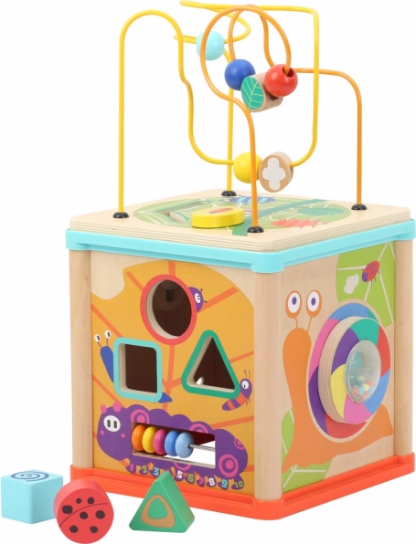 Wooden Activity Cube Garden small foot