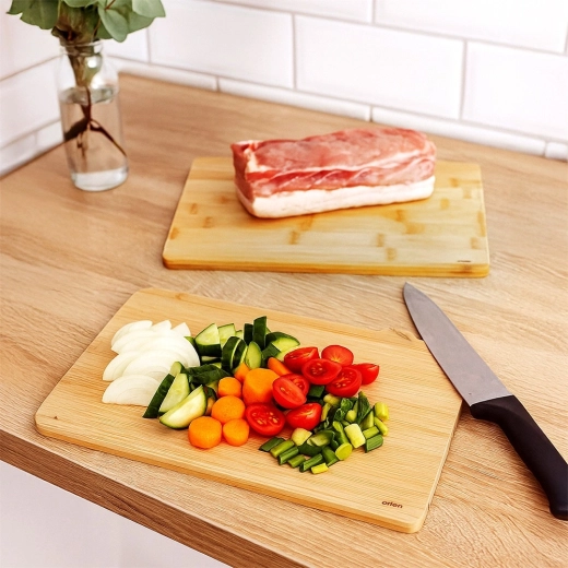 Durable bamboo, gentle on knives