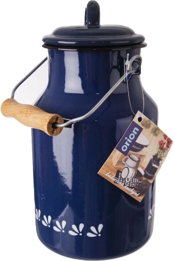 Safe carrying thanks to the lid and wooden grip