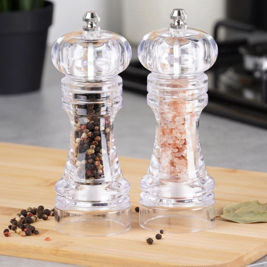 Transparent body for easy monitoring