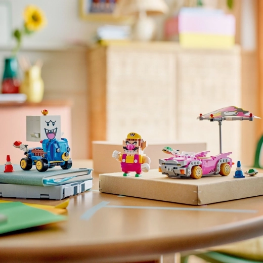 Detachable glider for more play options