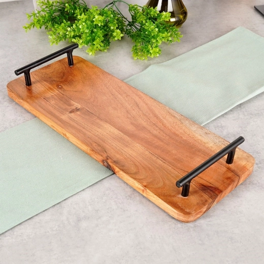 Akacijev les z lepo naravno strukturo