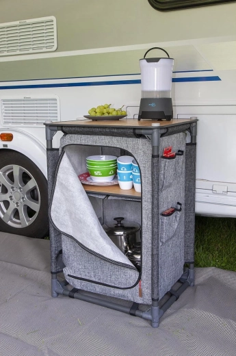 Praktična organizacija s policama i džepovima