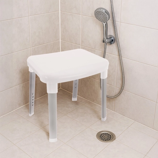 Bequemes Sitzen in der Dusche