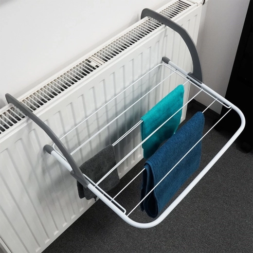 Easy tool-free hanging