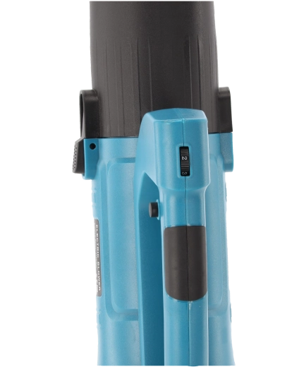 Powerful airflow and adjustable output