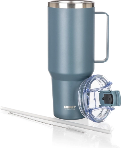 Boire confortablement avec couvercle et paille