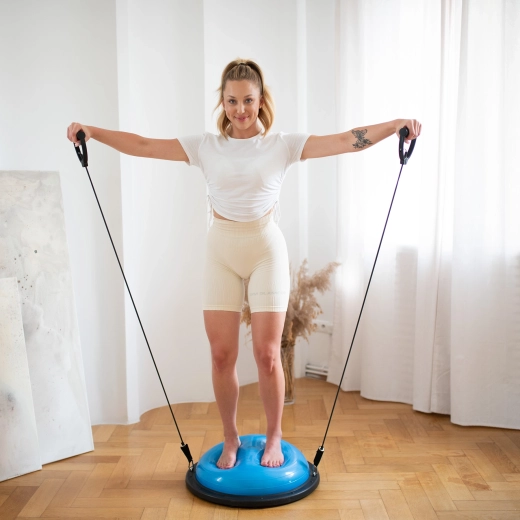 Upper-body training with expanders