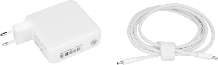 Set pratico: adattatore + cavo USB‑C