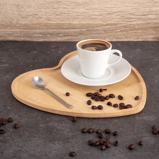 Forma a cuore decorativa per un servizio scenografico