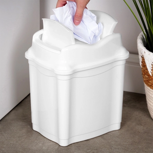 Swing lid for convenient and hygienic use