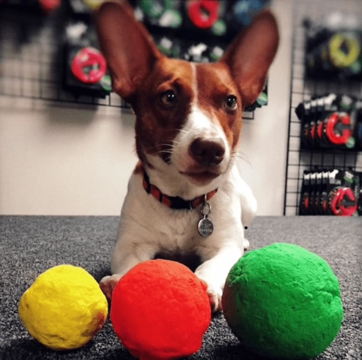 Natural latex gentle on teeth