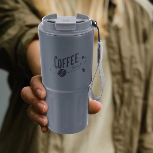 Tesnilni pokrovček z varovalom