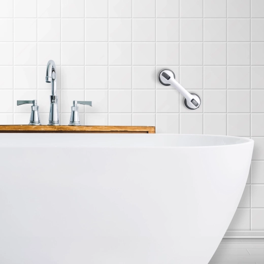 Praktische steun bij het bad en in de douche