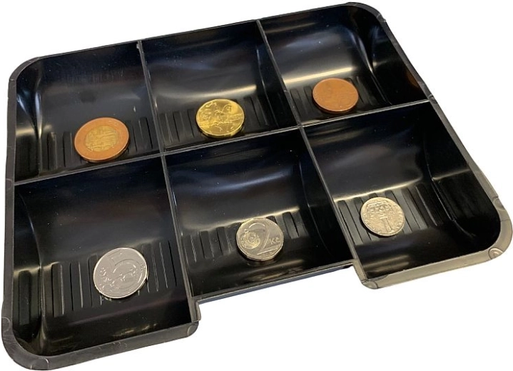 Clear coin compartment