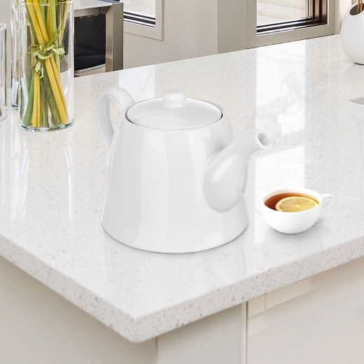 Durable white porcelain glaze