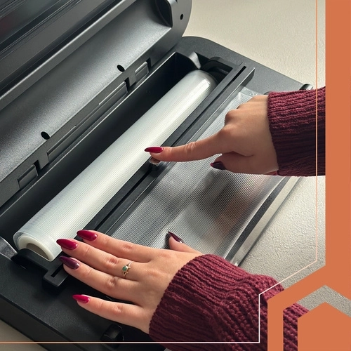 Indbygget skærer og rullemagasin