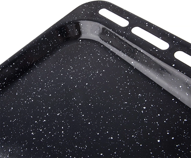 Easy release and cleaning