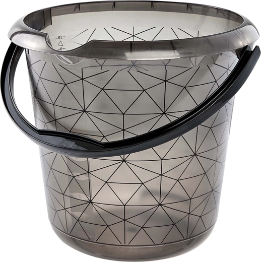 Secchio in plastica con beccuccio grigio