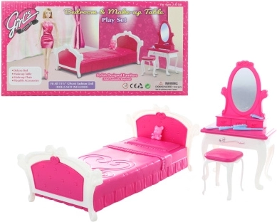 Glorie bedroom with dressing table for dolls