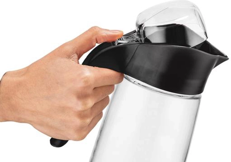 QLUX Glass Pitcher with Lid 1.6 L