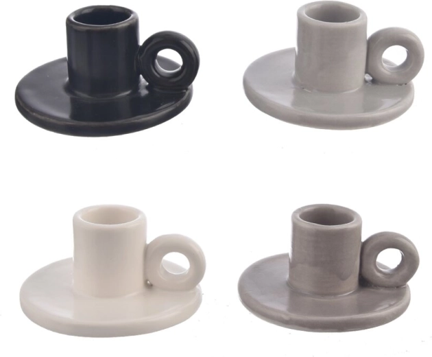 Porcelænslysestage med dekorativt “øre” (4 varianter)