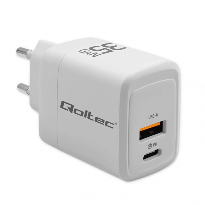 Compact GaN USB-C and QC 3.0 Dual Charger