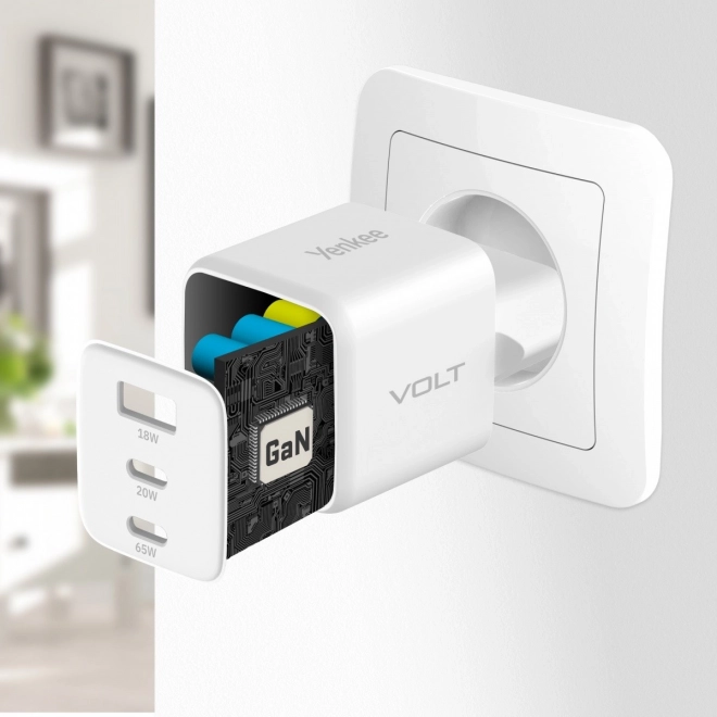 Mains charger with 3 USB and 65W Power Delivery