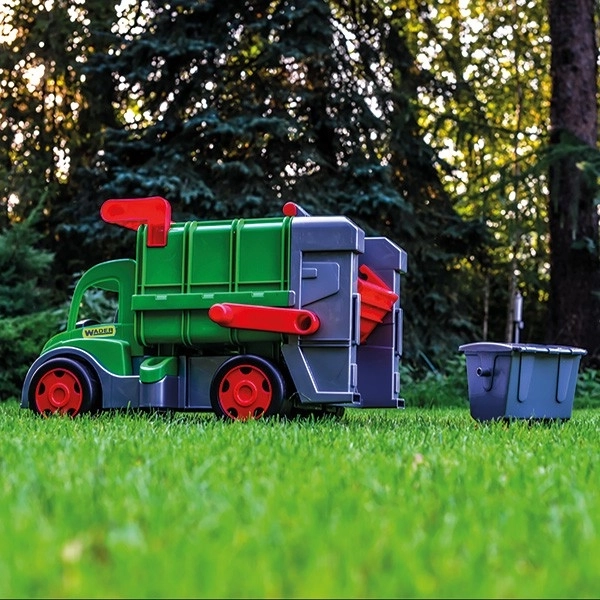 Gigant farmer szemetesautó gyerekeknek